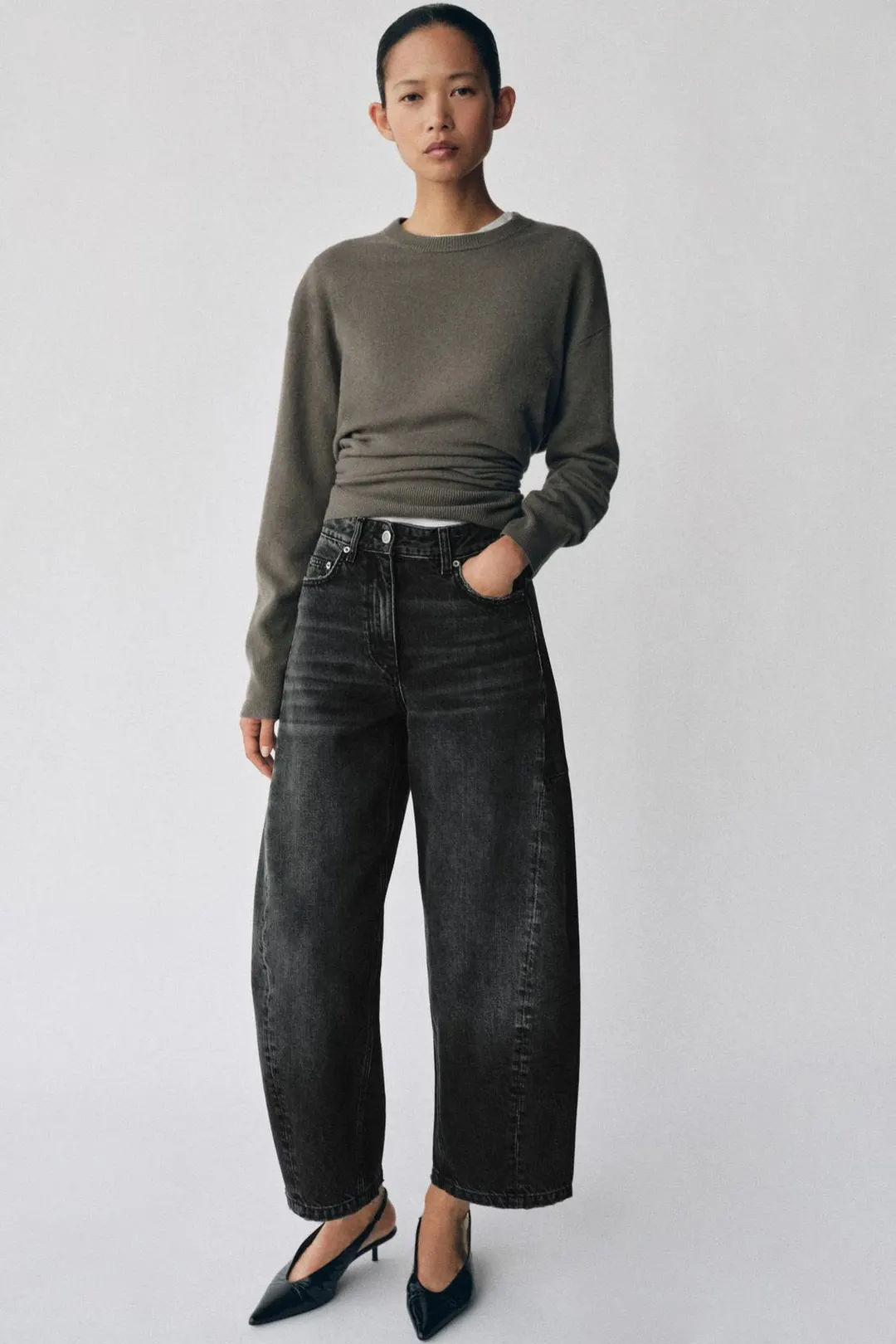 Джинсы-баллоны со средней посадкой ZW Collection, Zara