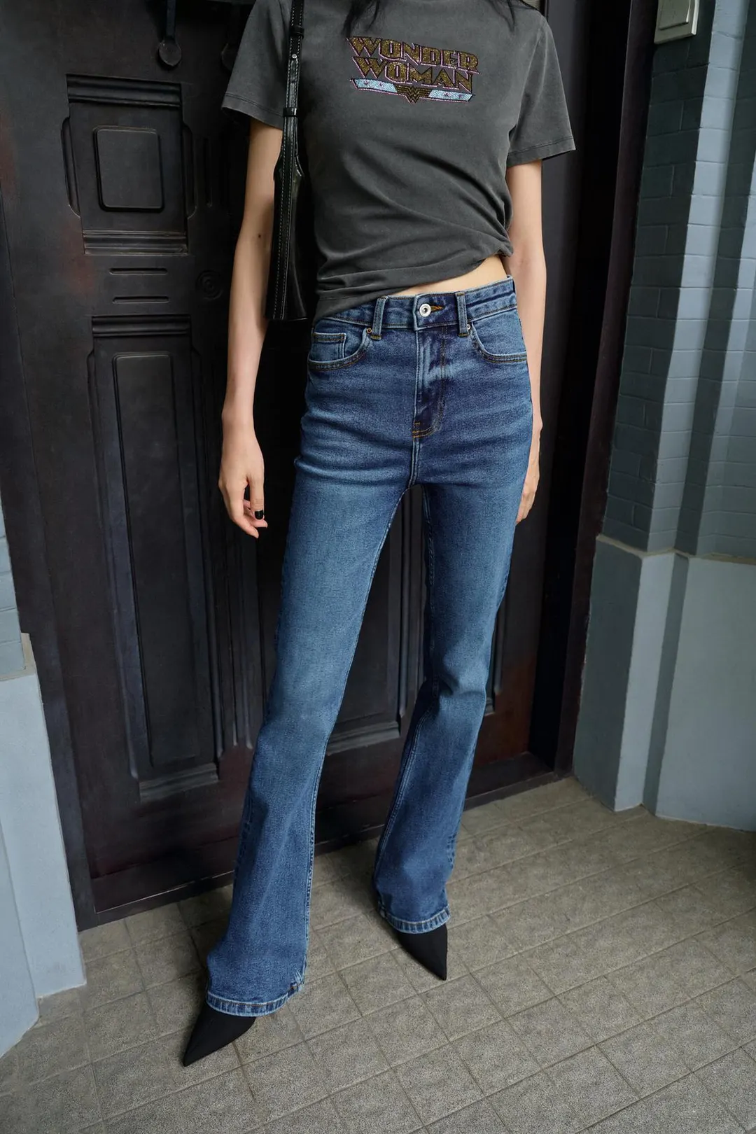 Джинсы клеш с высокой посадкой Z1975, Zara