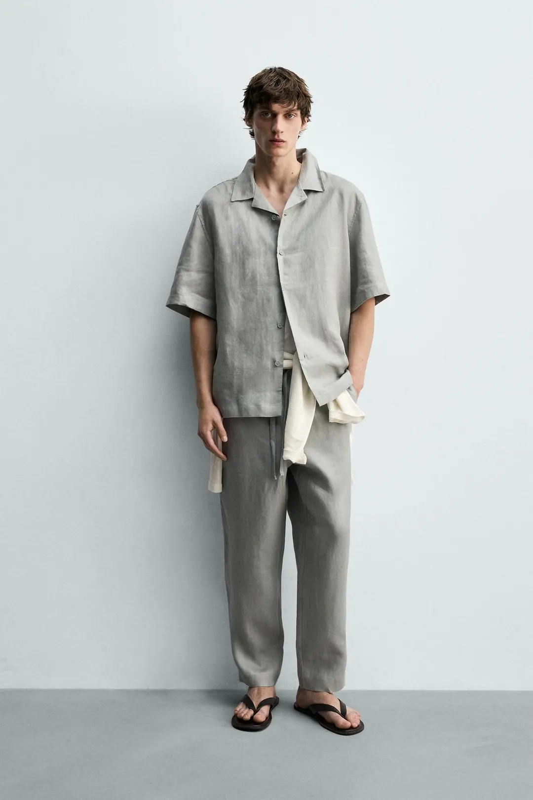 Брюки свободного кроя из 100% льна, Zara
