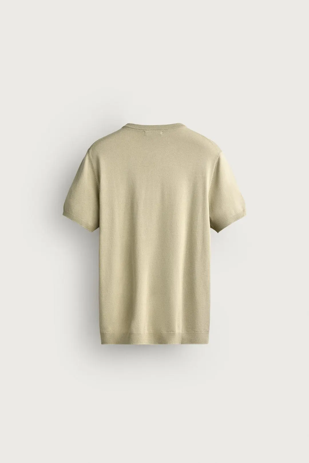 Базовая вязаная футболка прямого кроя, Zara