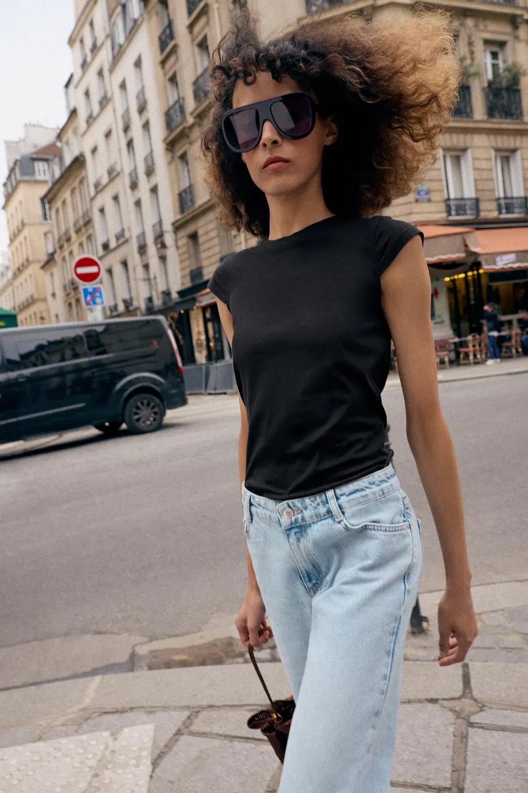 Футболка минималистичная с короткими рукавами, Zara