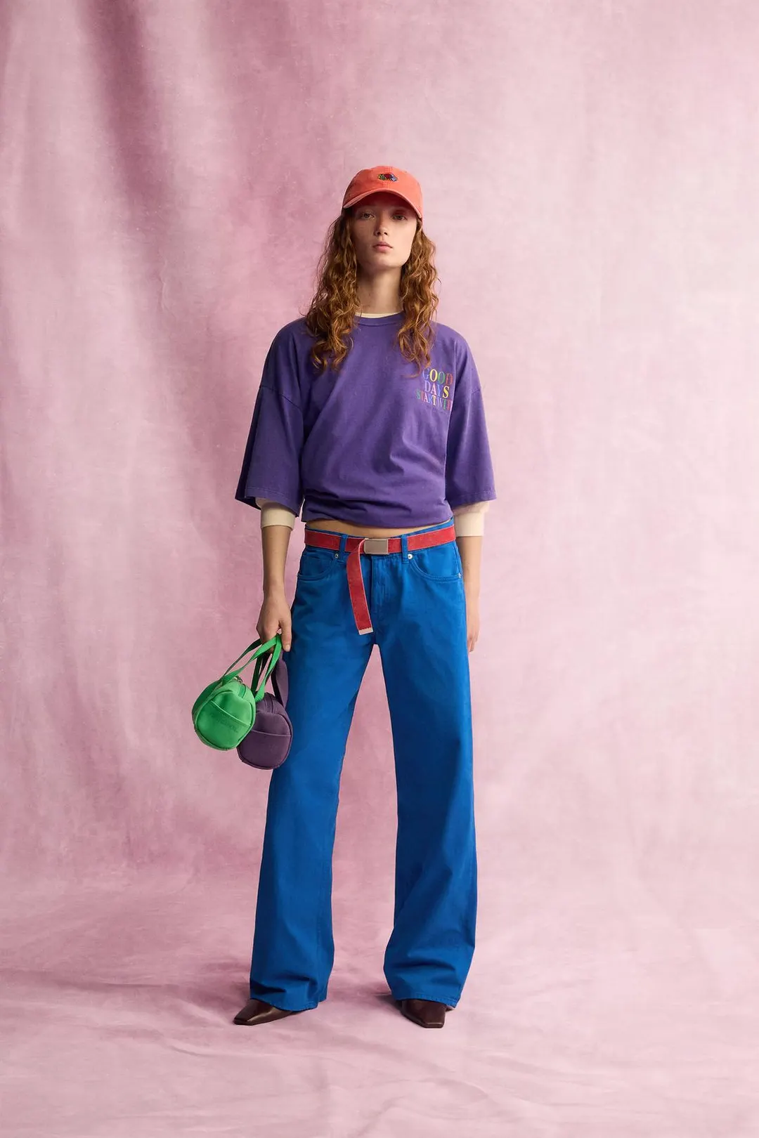 Футболка с эффектом потертости Fruit of the Loom™, Zara