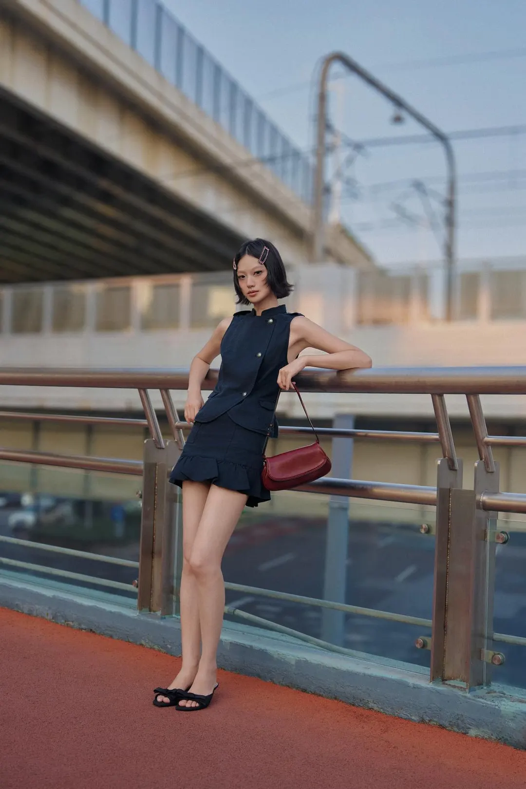 Мини-юбка с карманами и оборками, Zara
