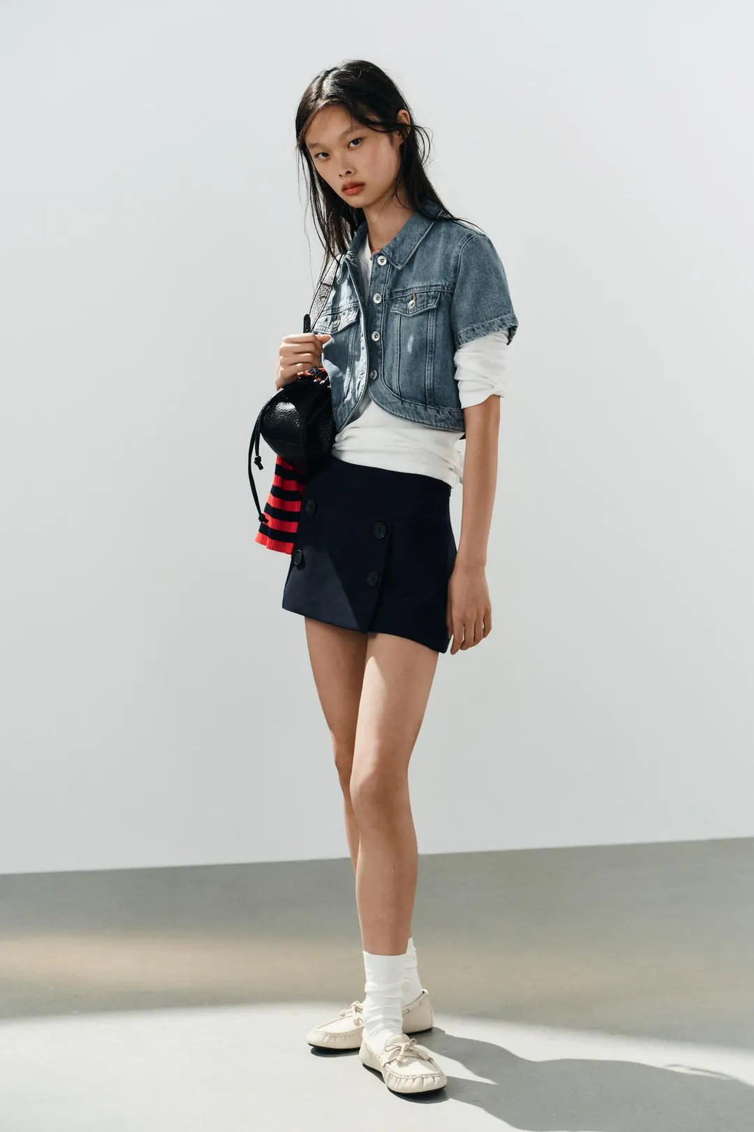 Лоферы без каблука из кожи со сборками, Zara