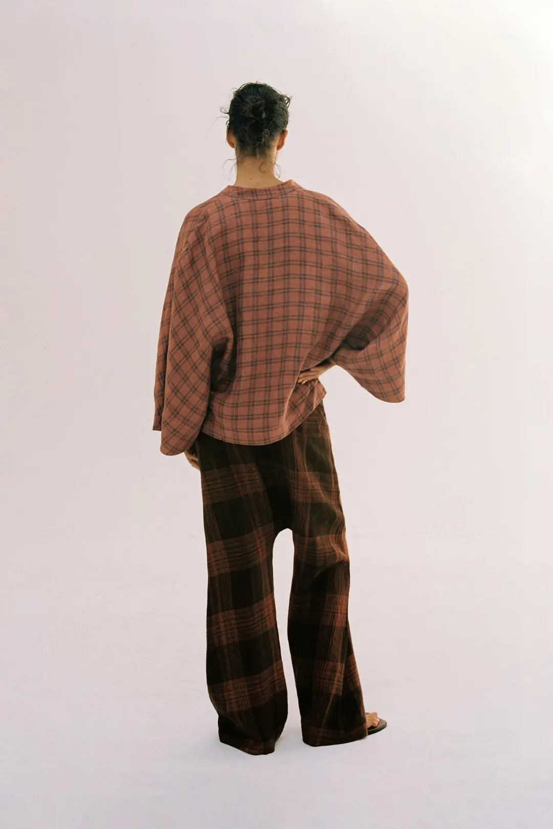 Льняная рубашка в клетку ZW Collection, Zara
