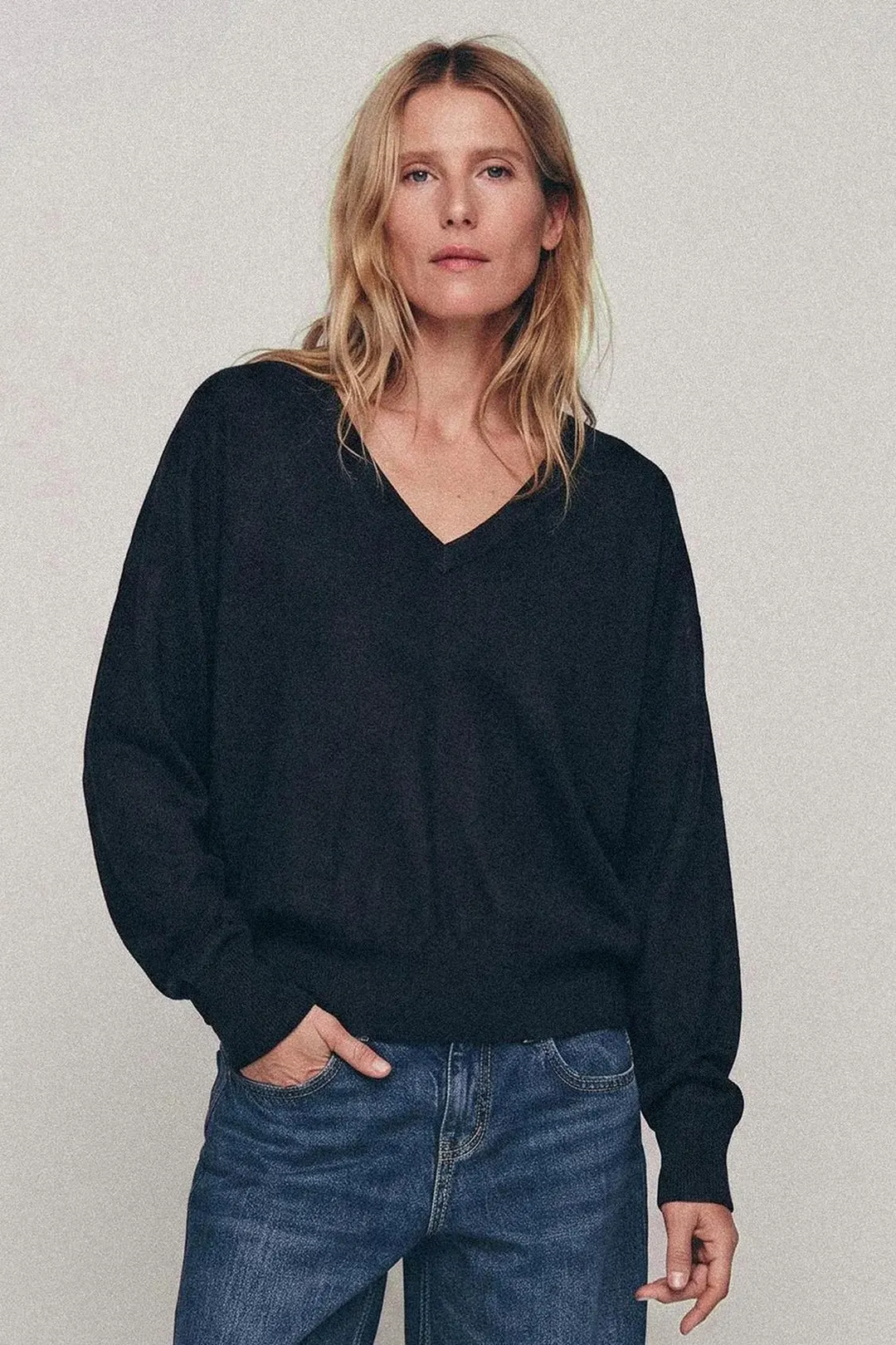 Джемпер из смесовой шерсти с V-образным вырезом, Zara