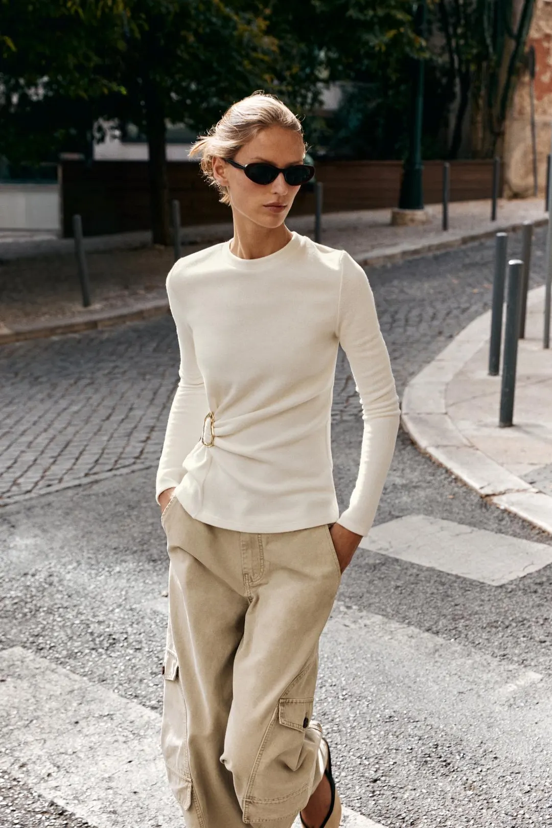 Топ мягкий с декором, Zara