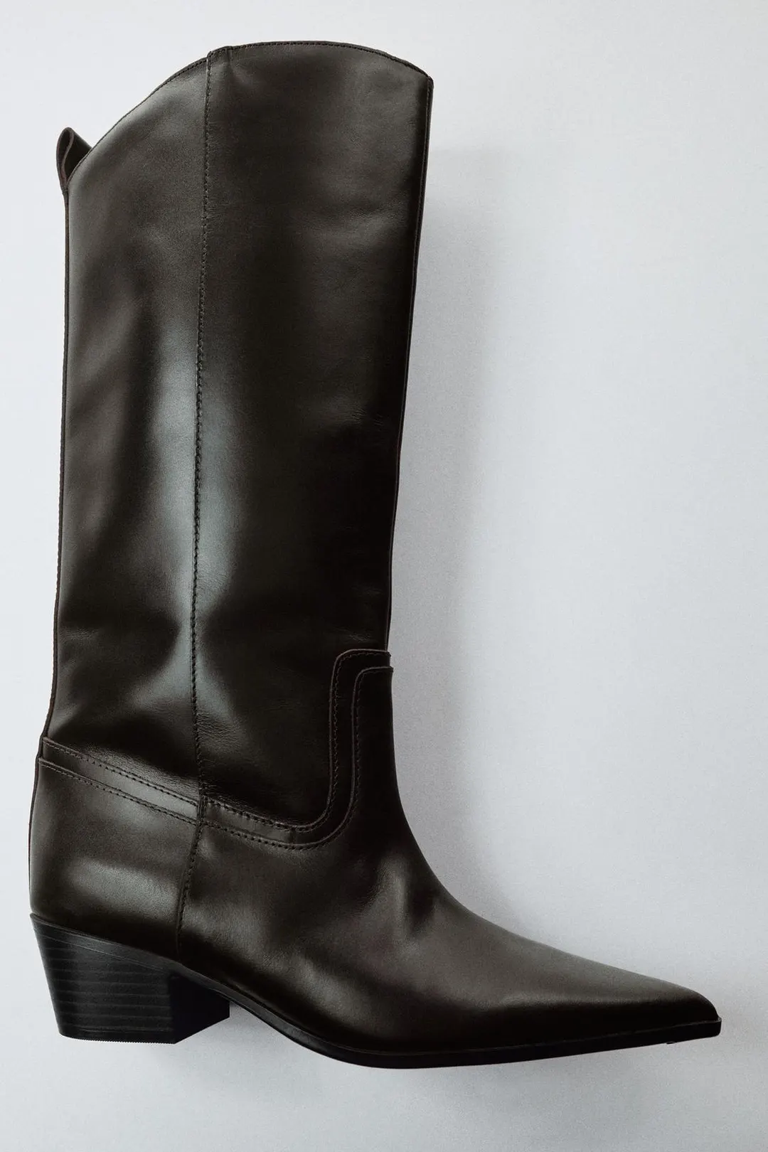 Сапоги-казаки из кожи на каблуке, Zara