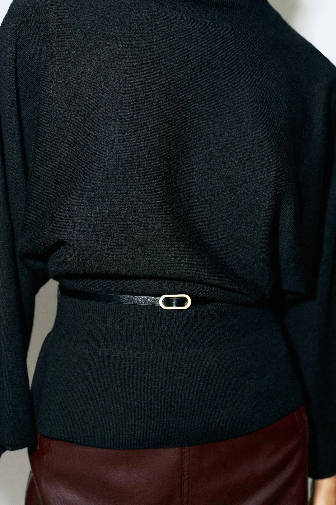 Джемпер вязаный с ремнем, Zara