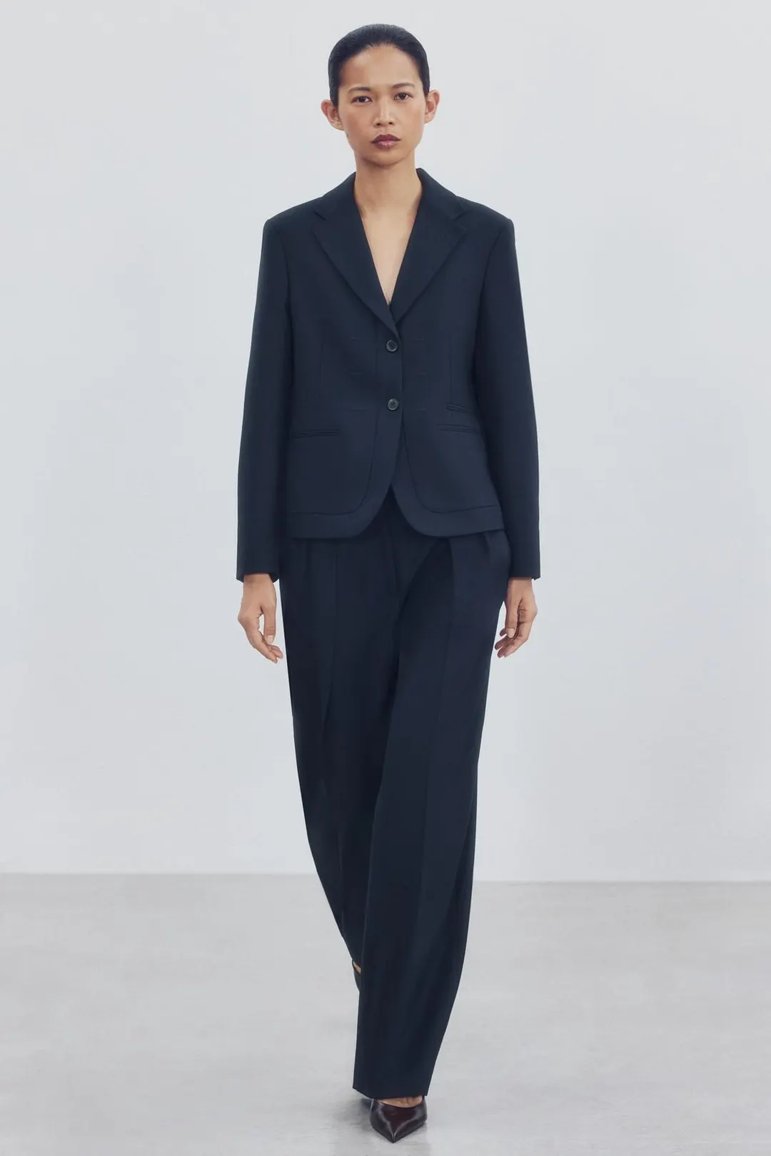 Брюки с вытачками ZW Collection, Zara