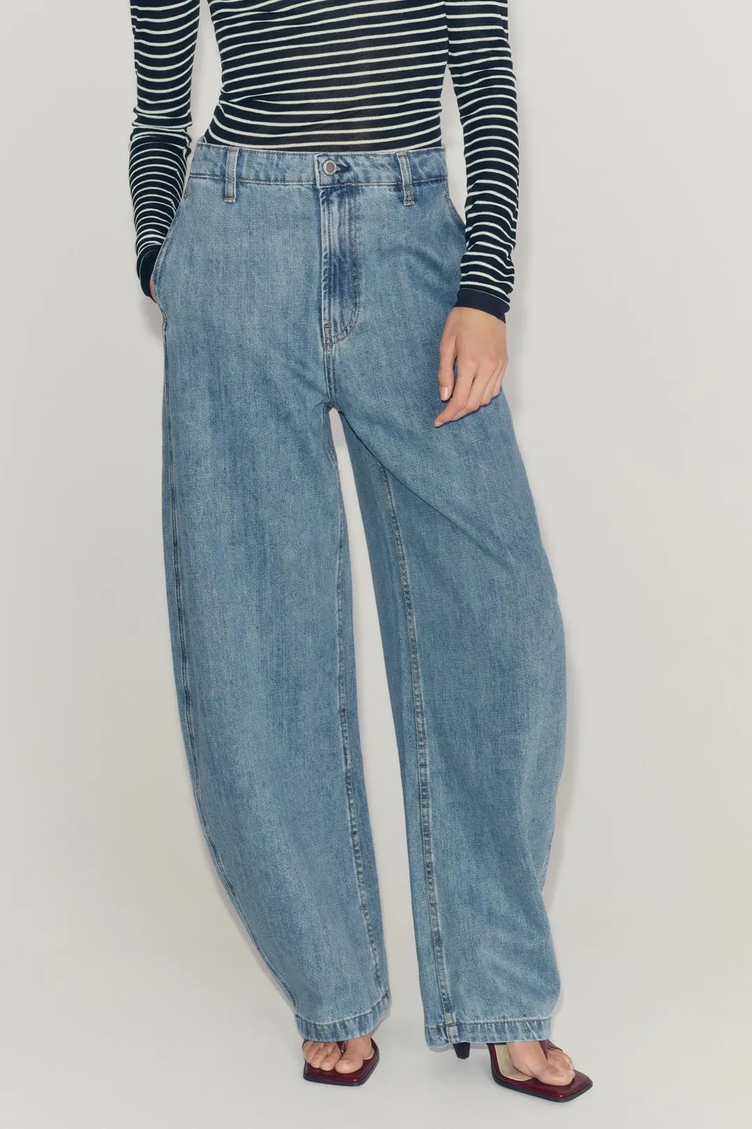 Джинсы-баллоны с высокой посадкой ZW Collection, Zara