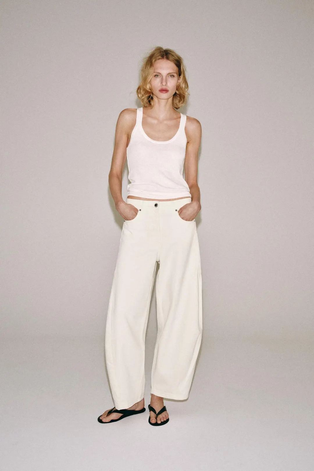 Джинсы кроя баллон со средней посадкой ZW Collection, Zara