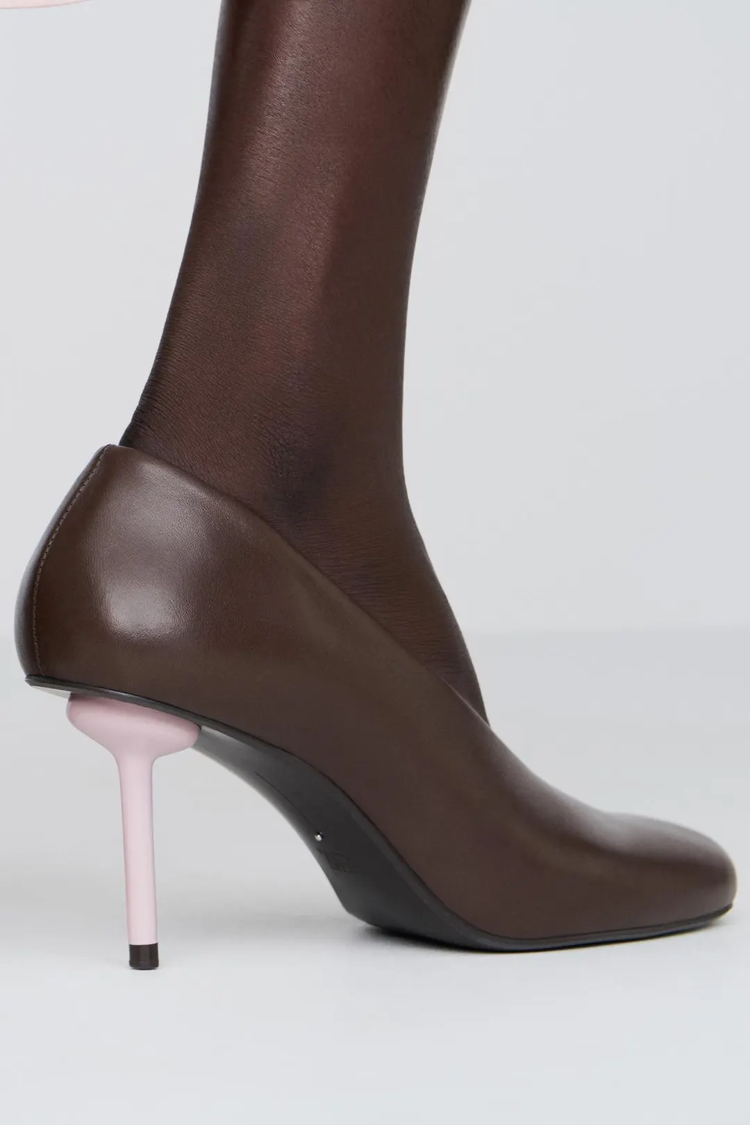 Туфли кожаные Limited Edition на каблуке, Zara