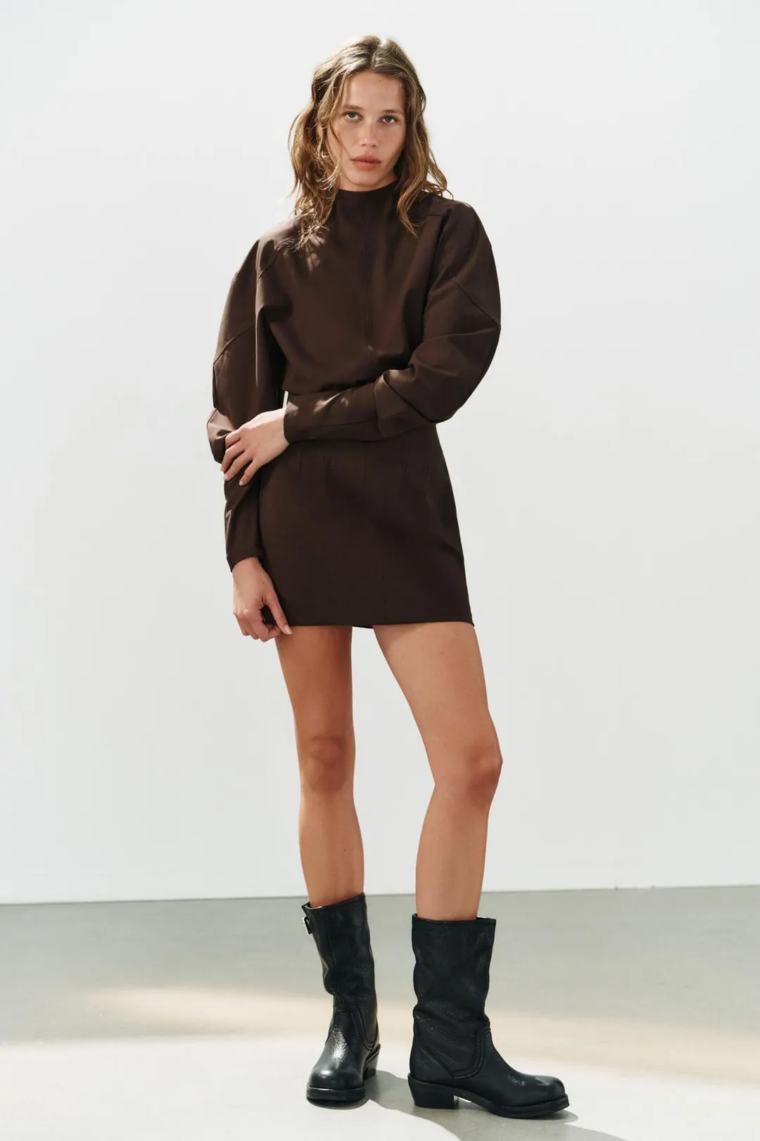 Платье мини с объемными рукавами, Zara