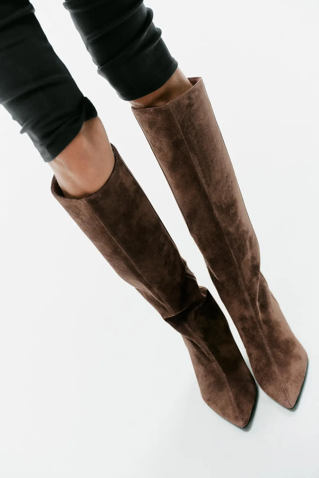 Ботильоны из кожи на каблуке kitten heel, Zara
