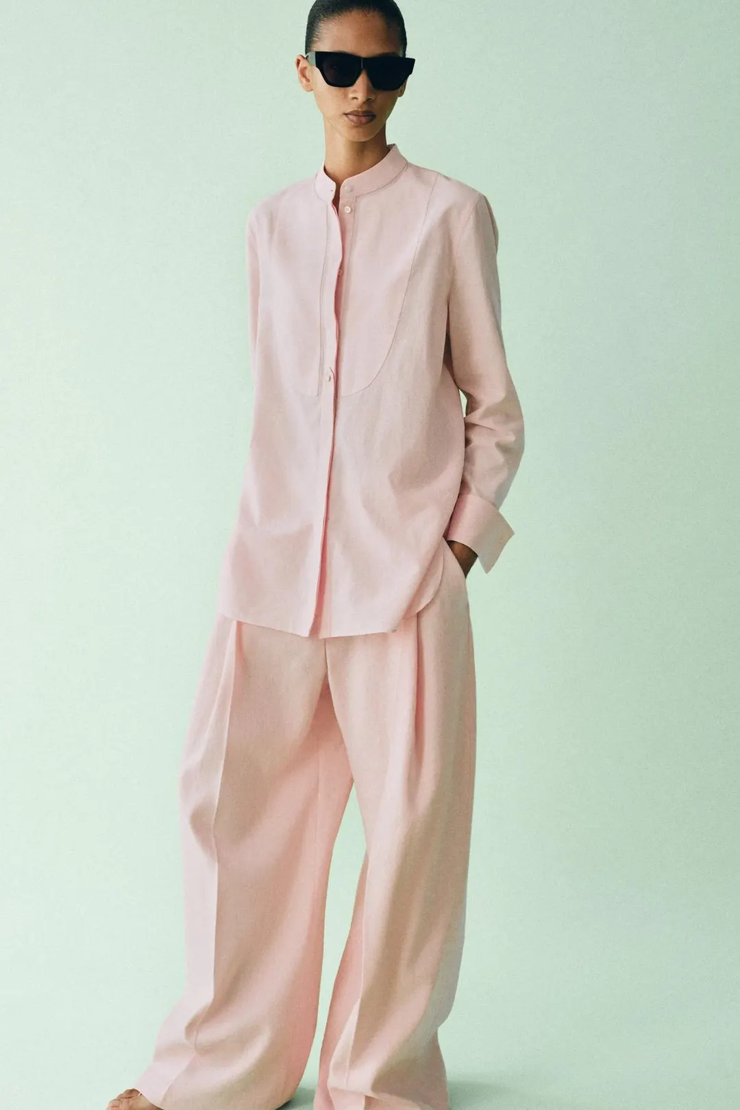 Брюки со складками ZW Collection, Zara