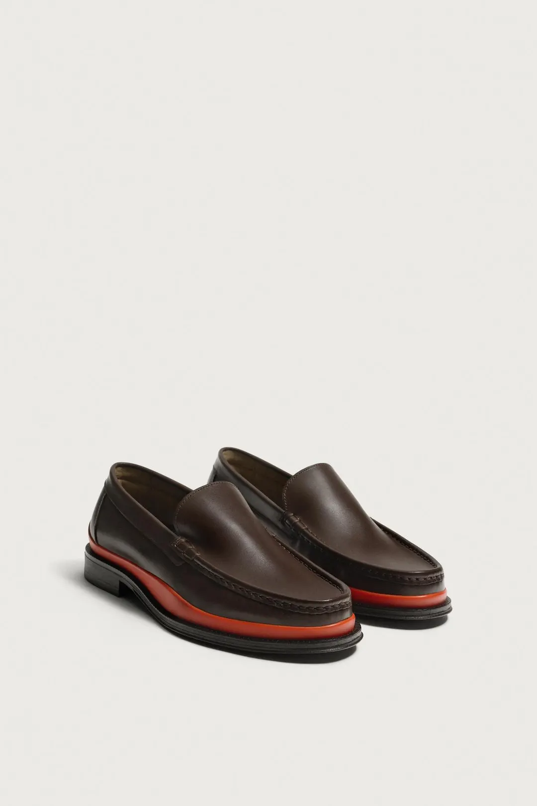 Кожаные лоферы, Zara