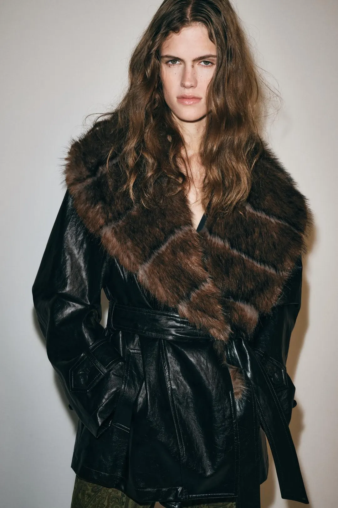 Тренч под кожу ZW Collection, Zara