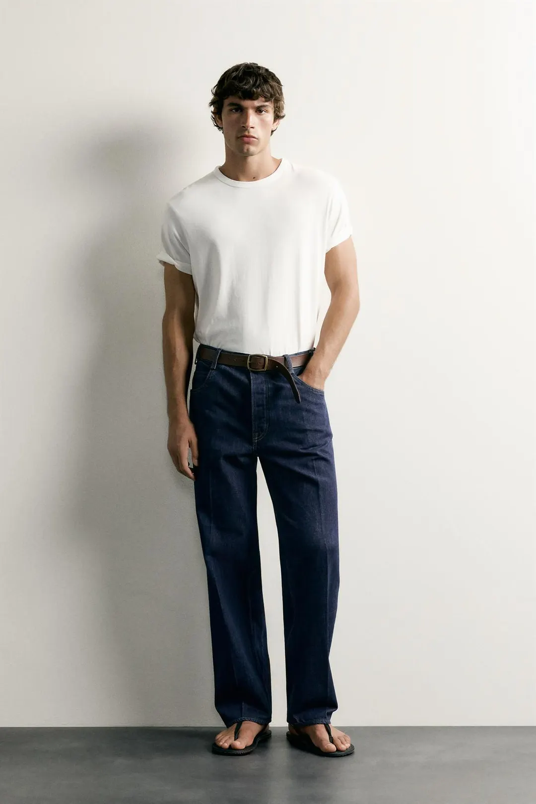 Джинсы свободного кроя со стрелками, Zara