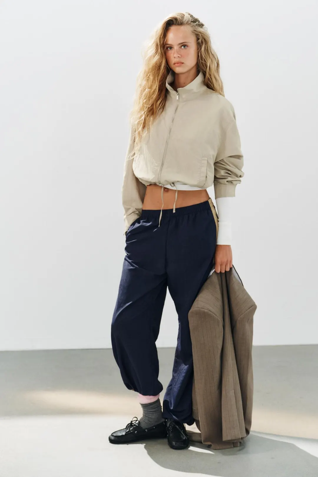 Куртка из технологичной ткани, Zara
