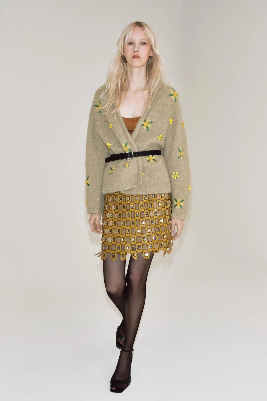 Кардиган с бусинами, Zara
