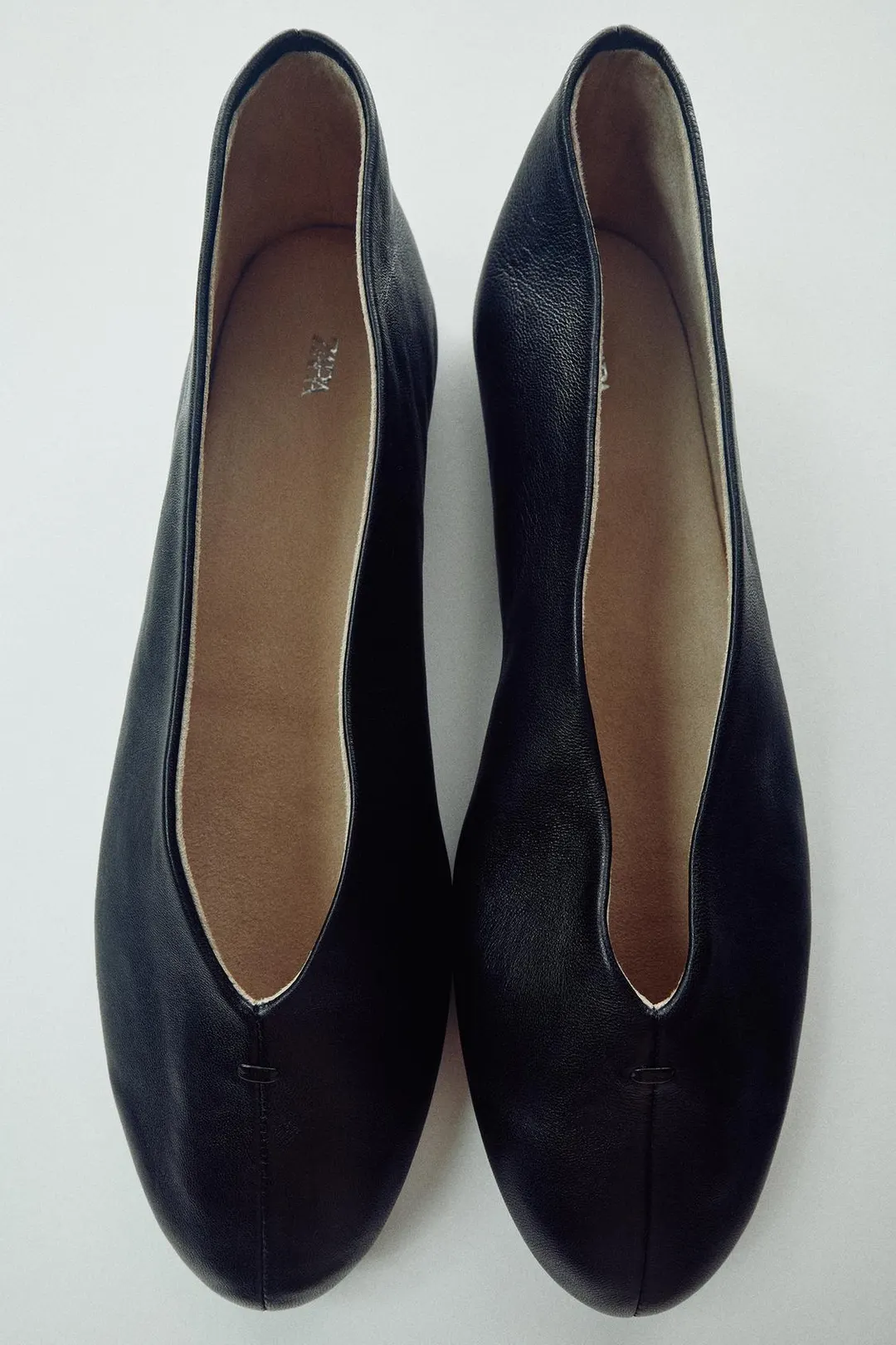 Балетки из кожи без каблука, Zara
