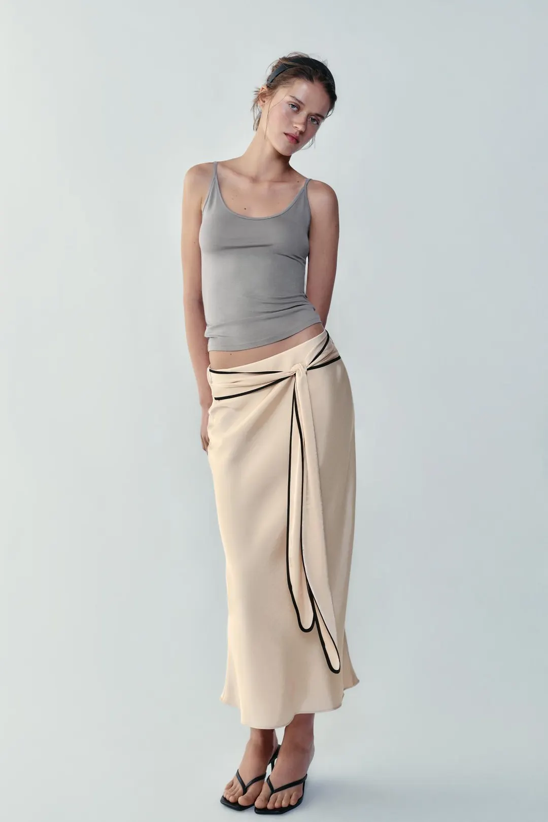 Юбка миди атласная с узлом, Zara
