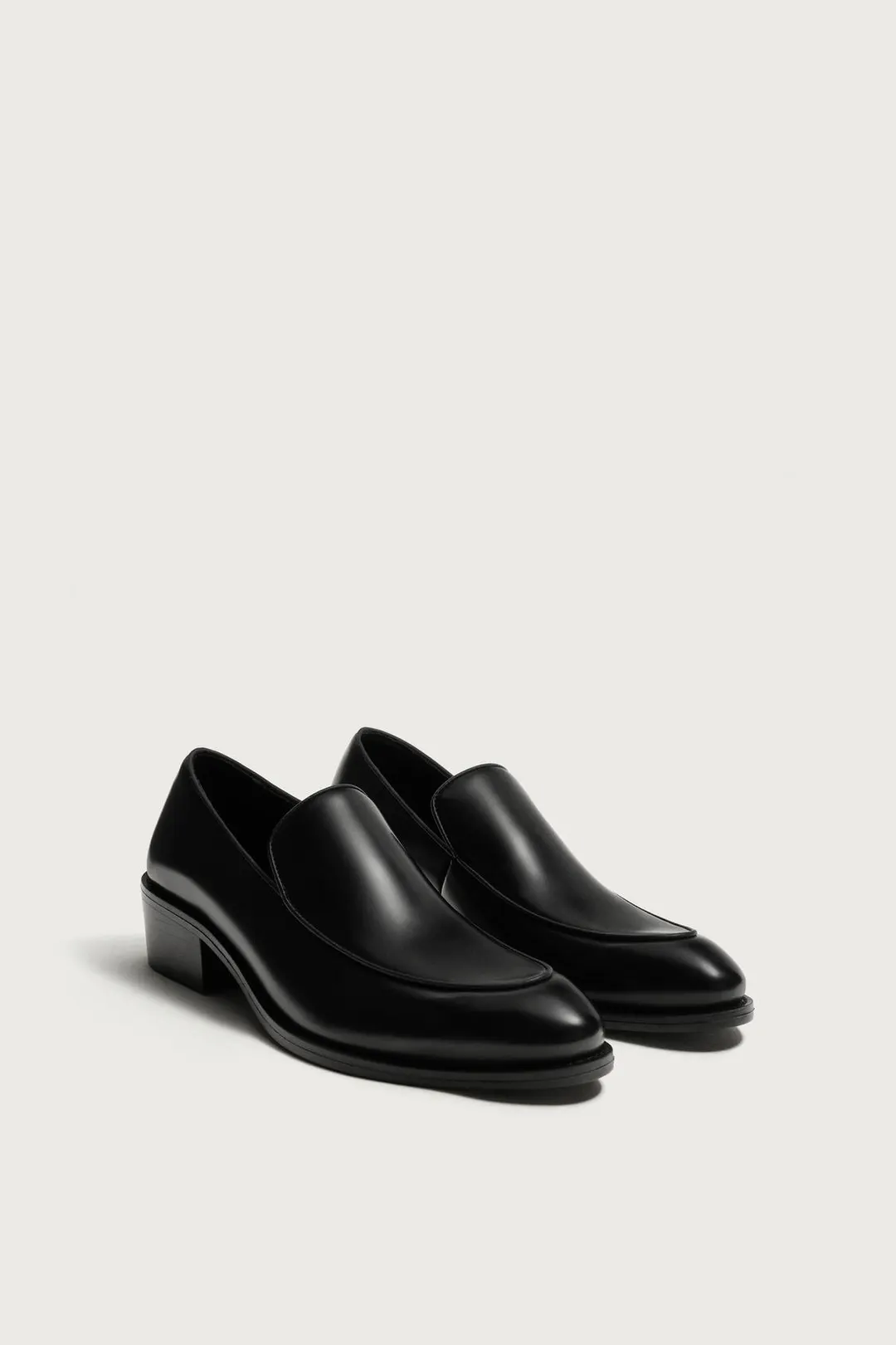 Лоферы на каблуке, Zara