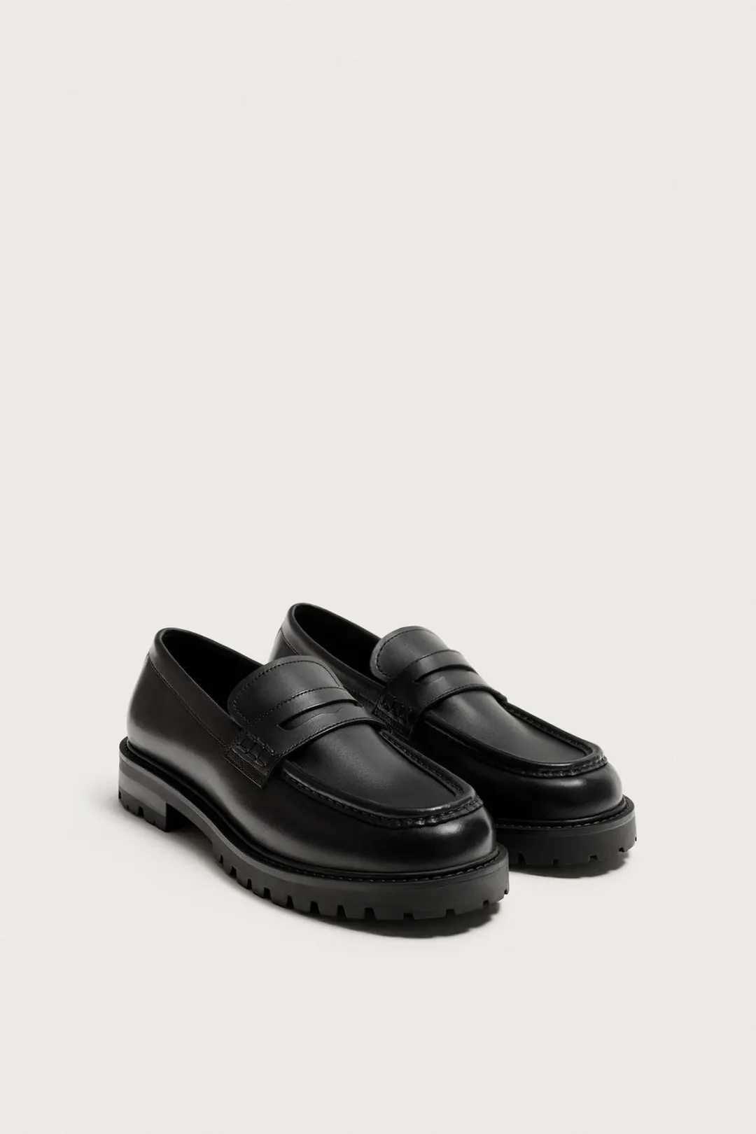 Кожаные лоферы на массивной подошве, Zara