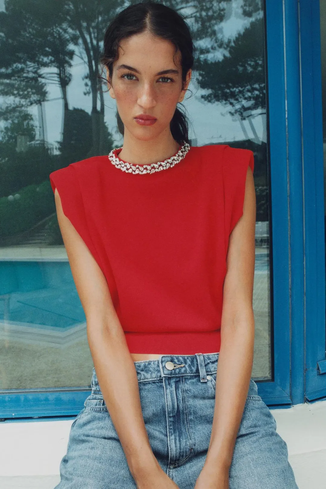 Топ с круглым вырезом и подплечниками, Zara