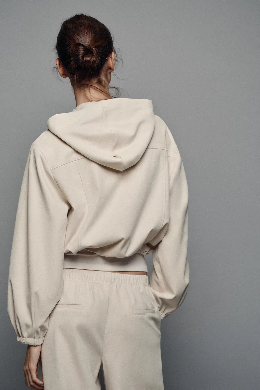 Куртка-бомбер с капюшоном, Zara