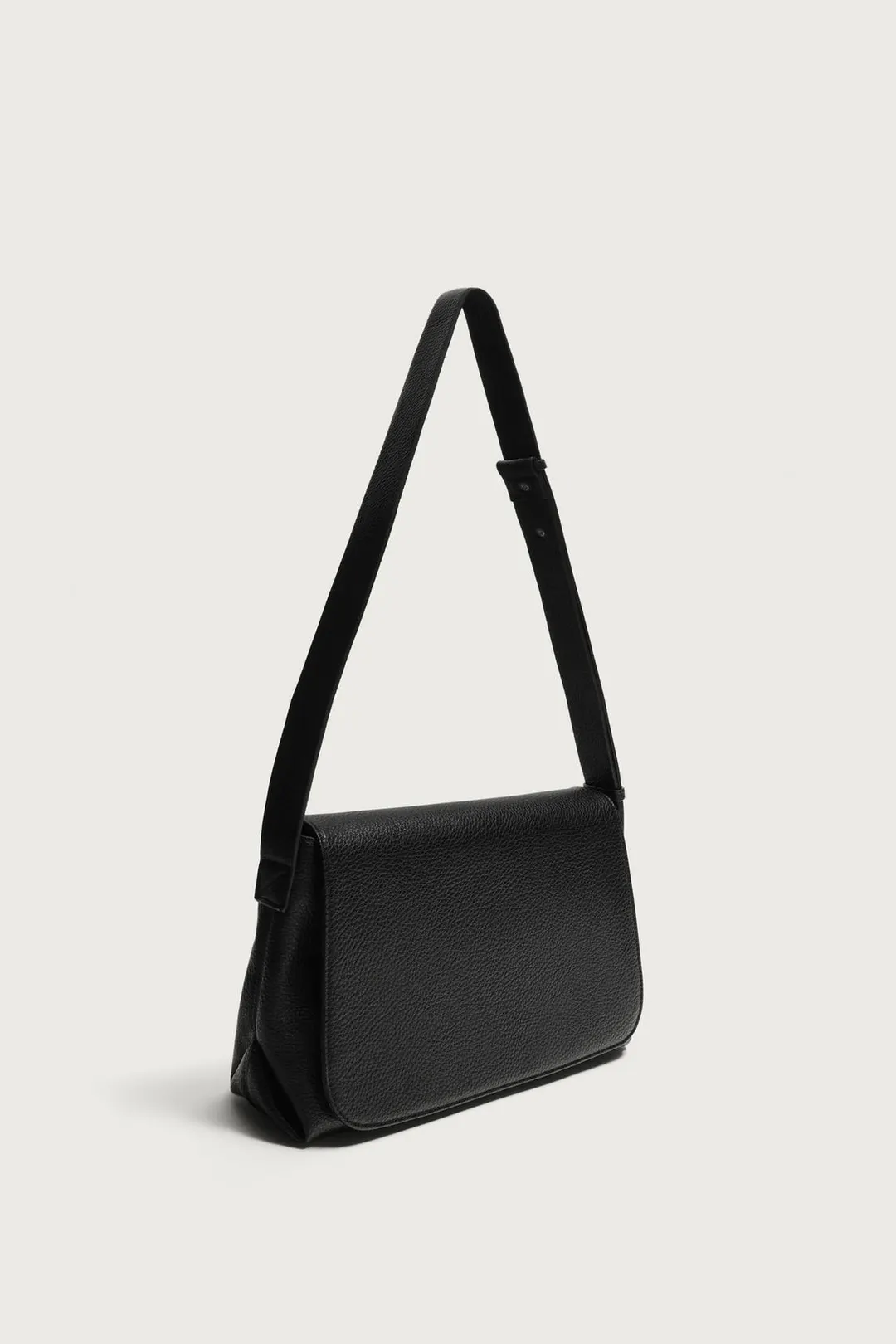 Сумка через плечо с клапаном, Zara