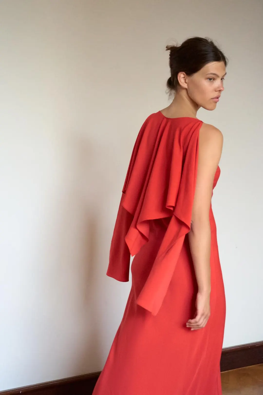 Длинное платье-кейп из жоржета, Zara