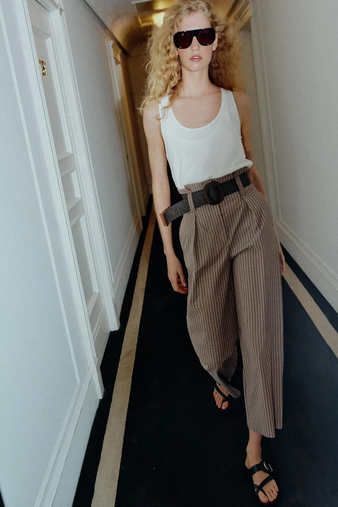 Брюки в полоску с ремнем, Zara