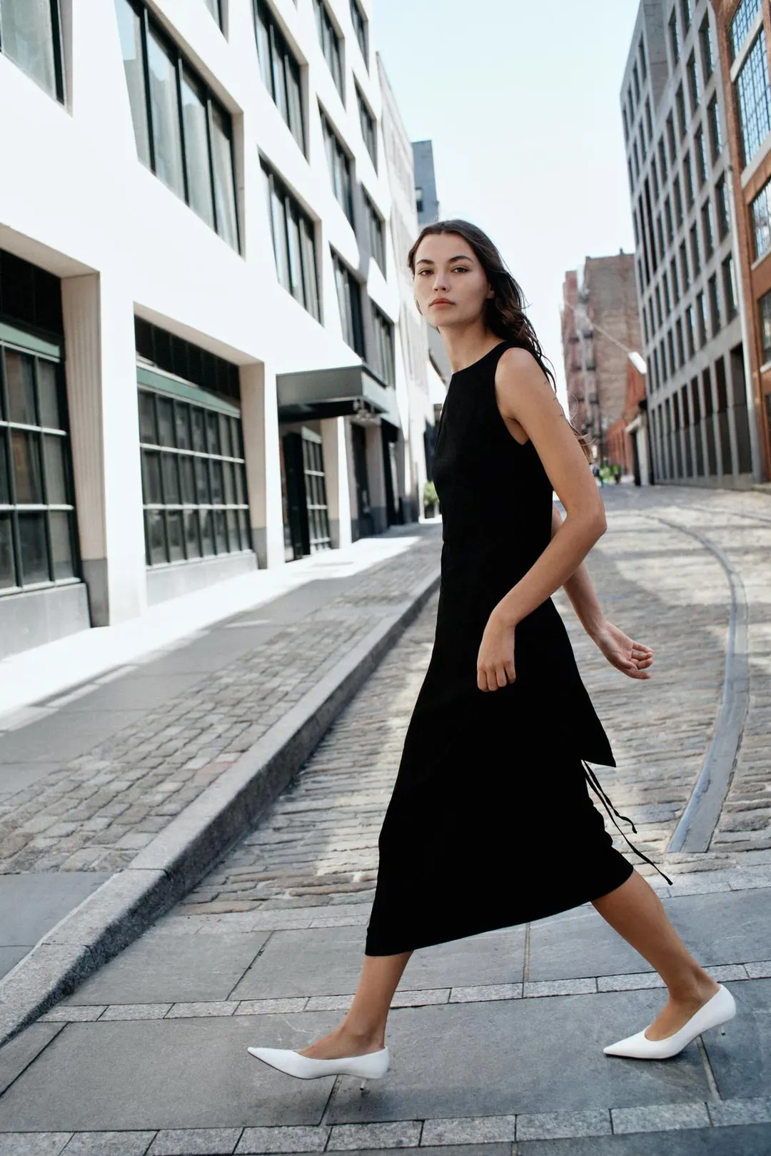 Платье без рукавов с поясом, Zara