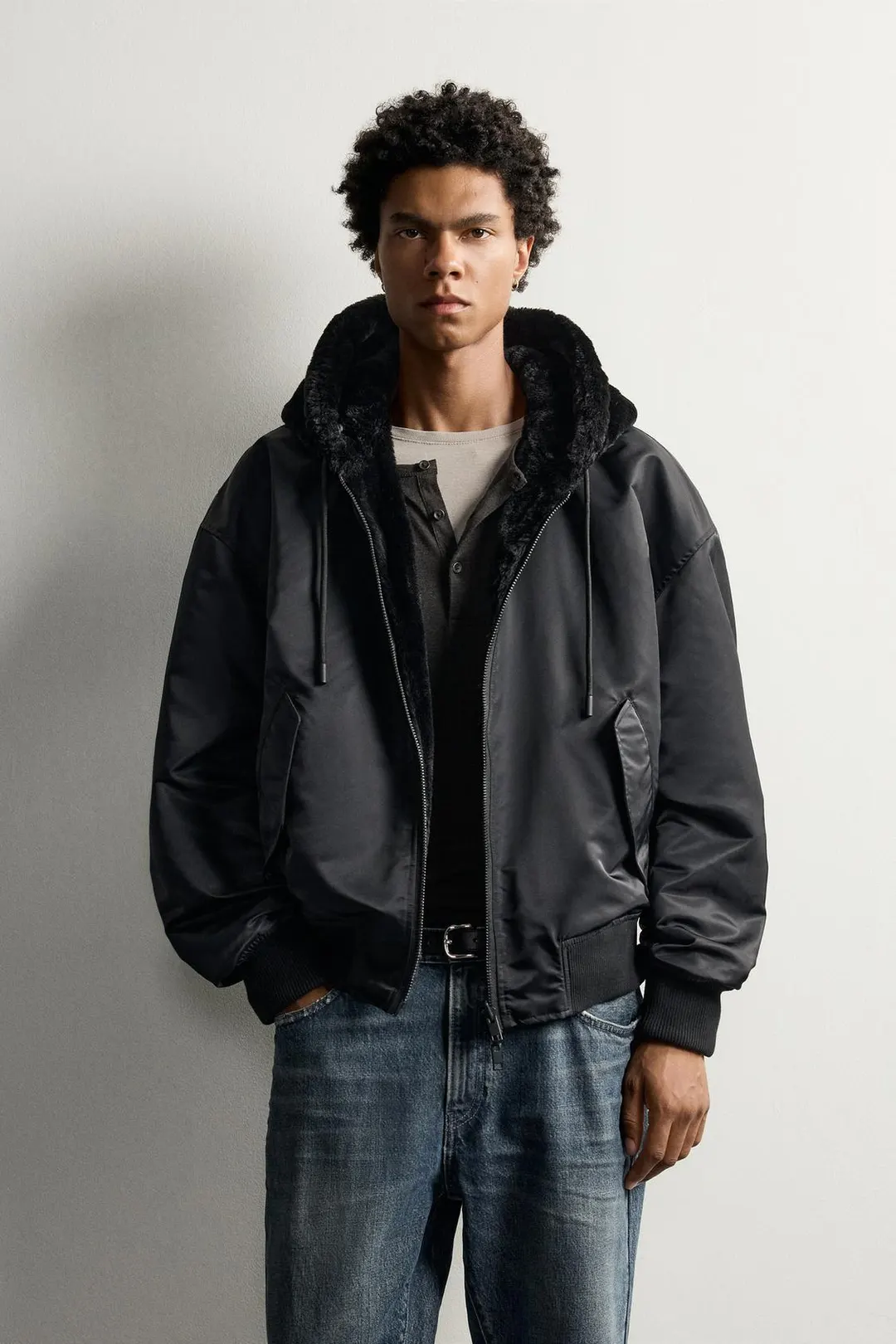 Двусторонний бомбер из искусственного меха, Zara