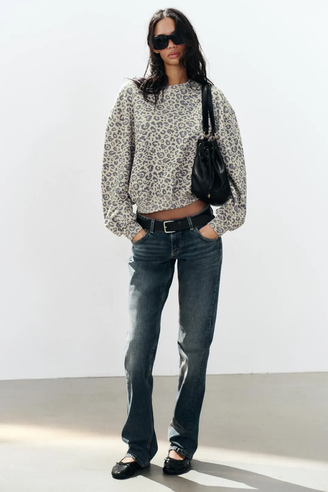 Свитшот с анималистичным принтом, Zara