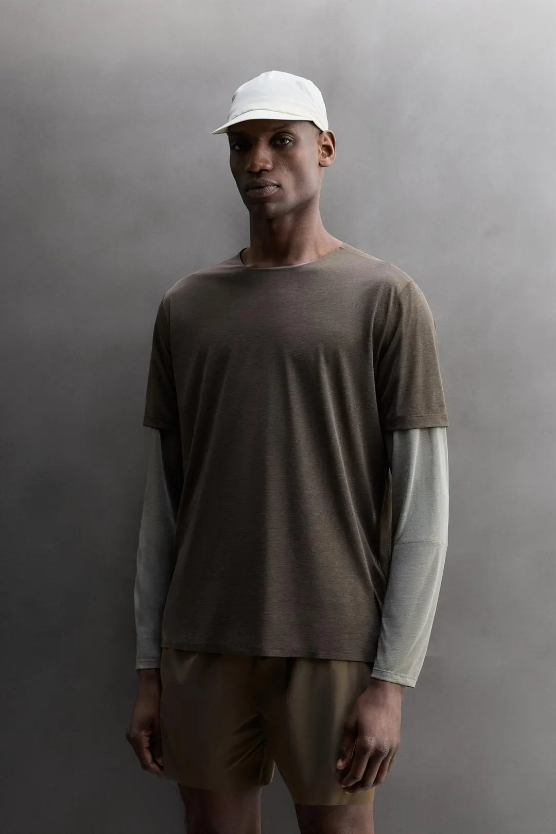 Легкая фактурная футболка для бега, Zara