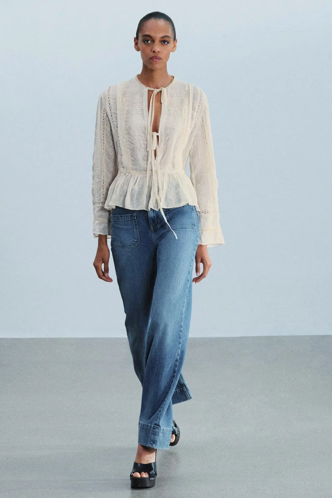 Рубашка романтичного стиля на завязках ZW Collection, Zara