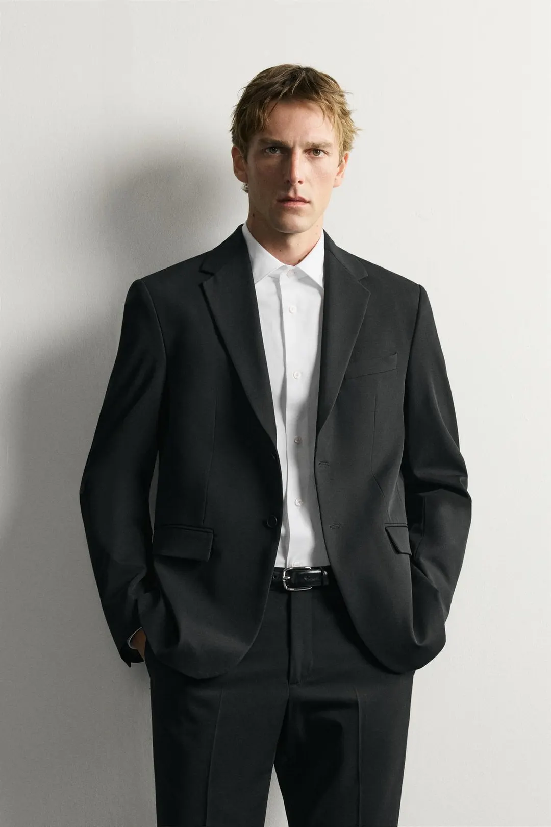 Комфортный костюмный блейзер, Zara