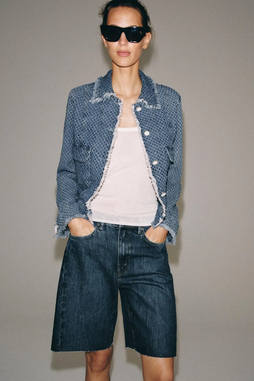 Джинсовые бермуды ZW Collection свободного кроя со средней посадкой, Zara