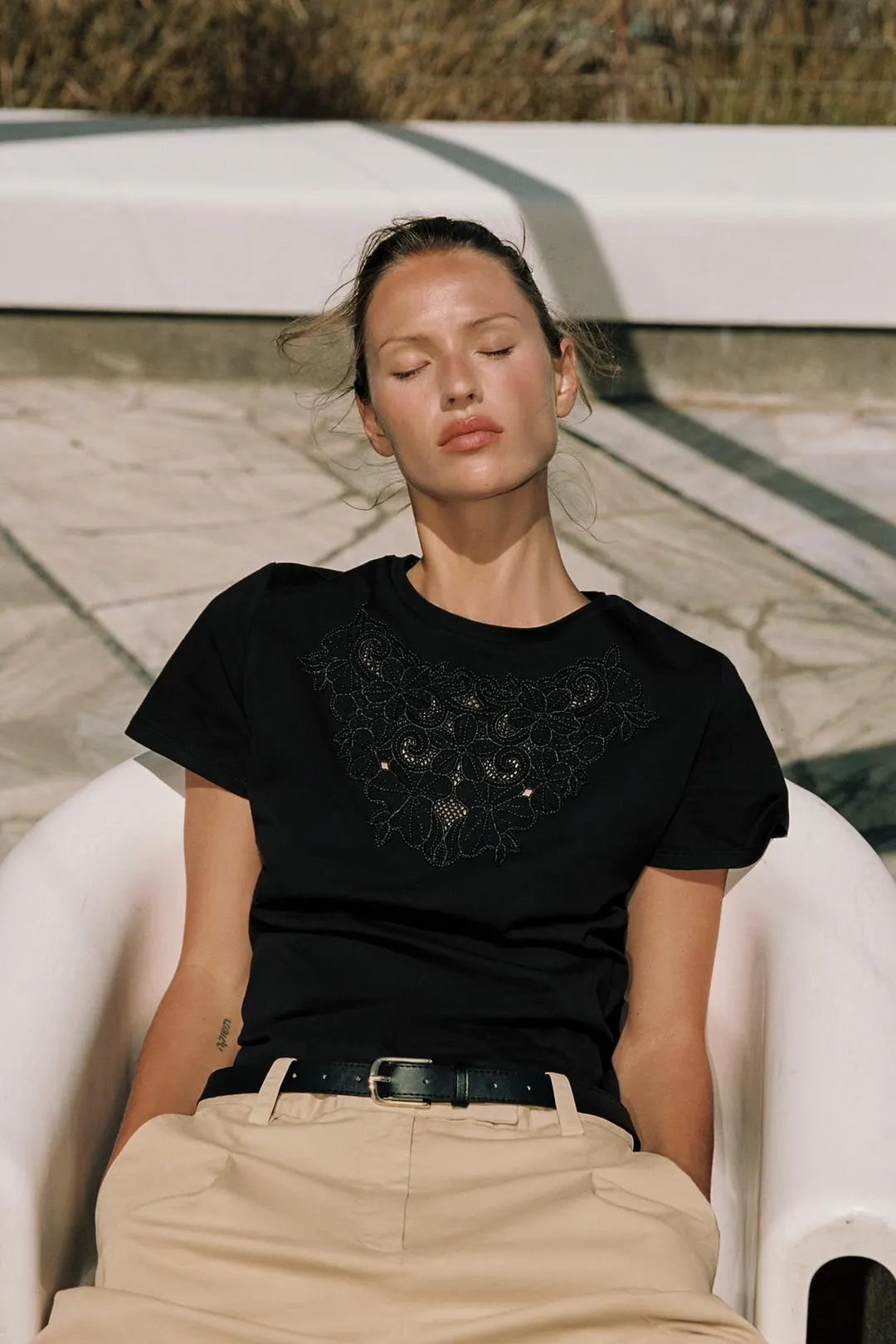 Футболка из хлопка с вышивкой, Zara