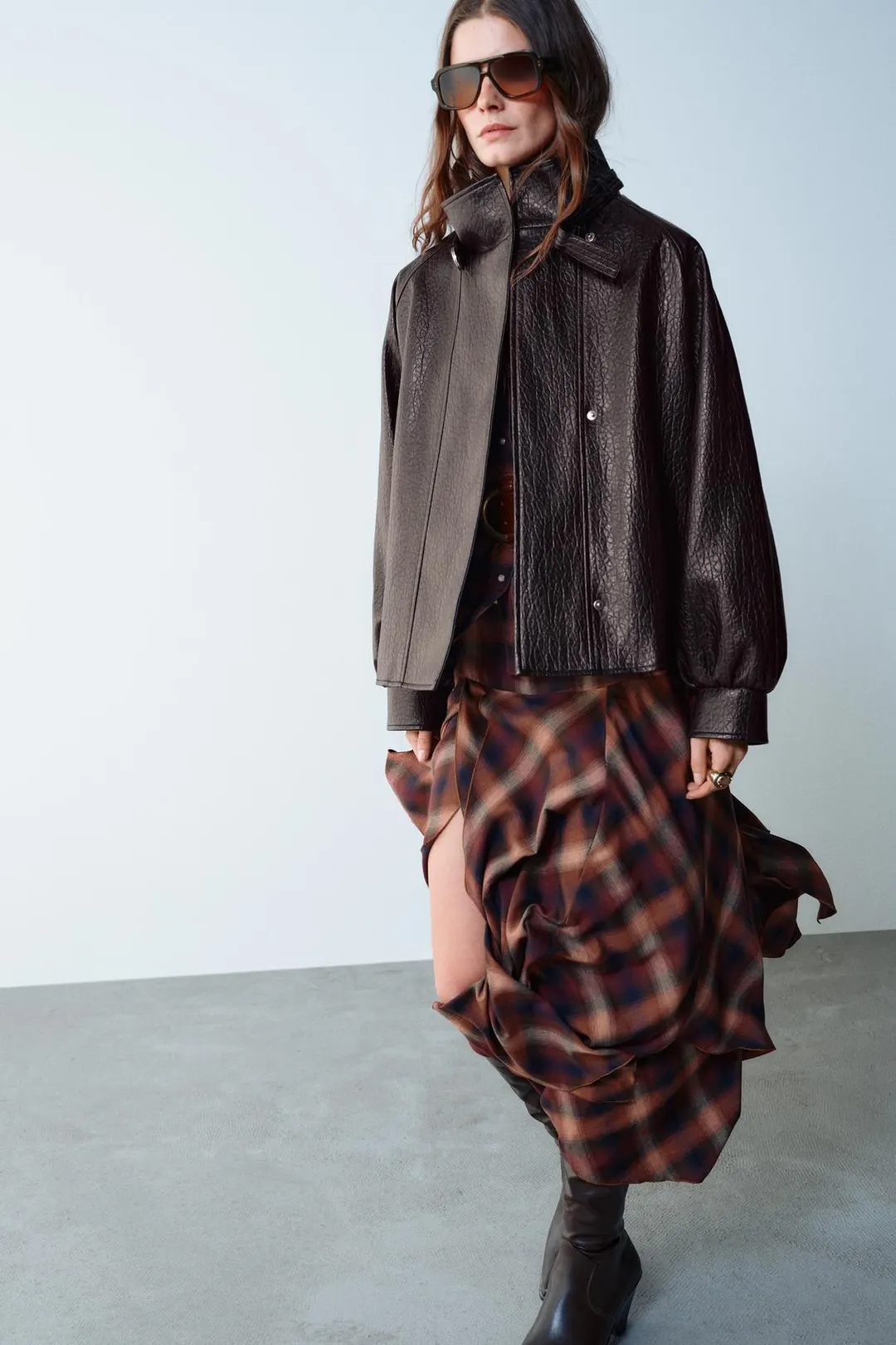 Куртка под кожу с поясом, Zara