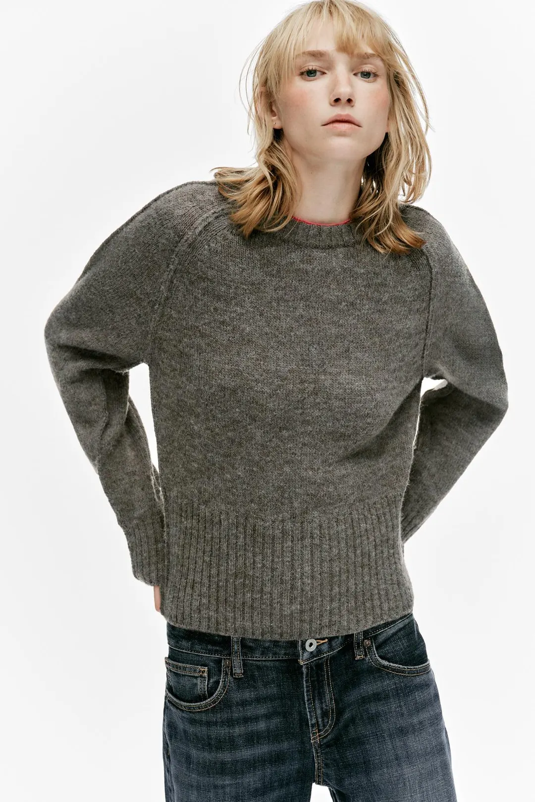 Вязаный свитер с плечевыми швами, Zara
