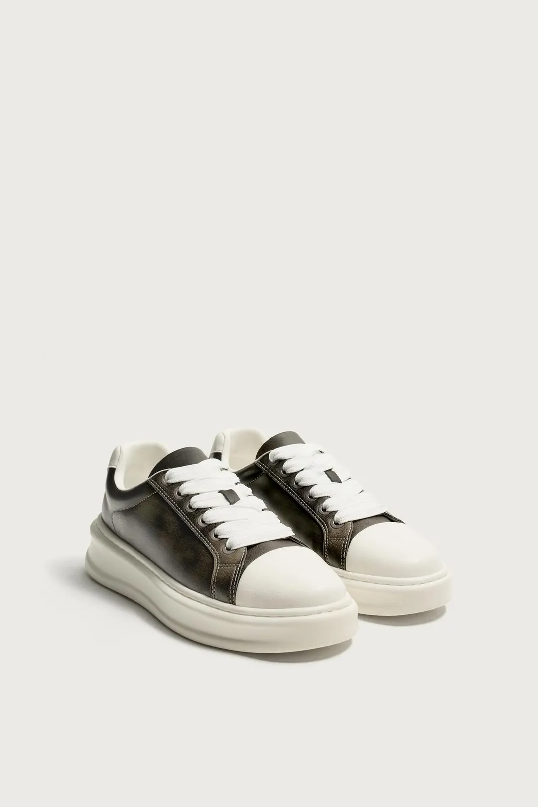Кроссовки на массивной подошве, Zara