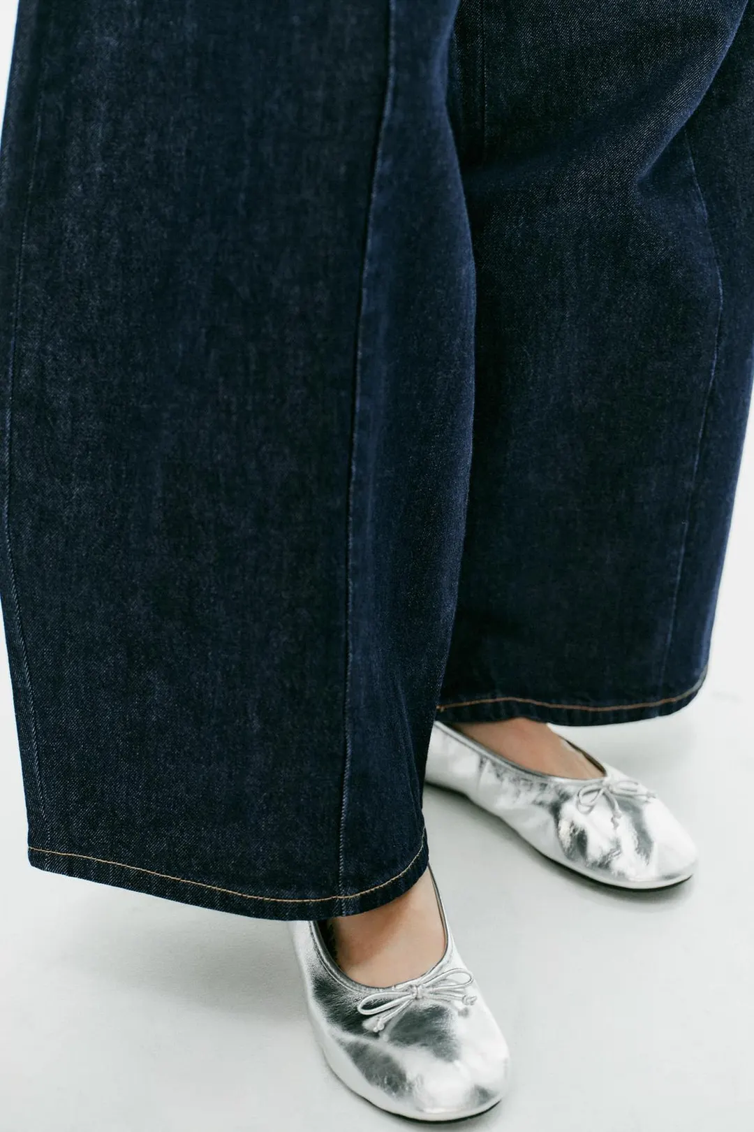 Балетки кожаные с эффектом металлик, Zara