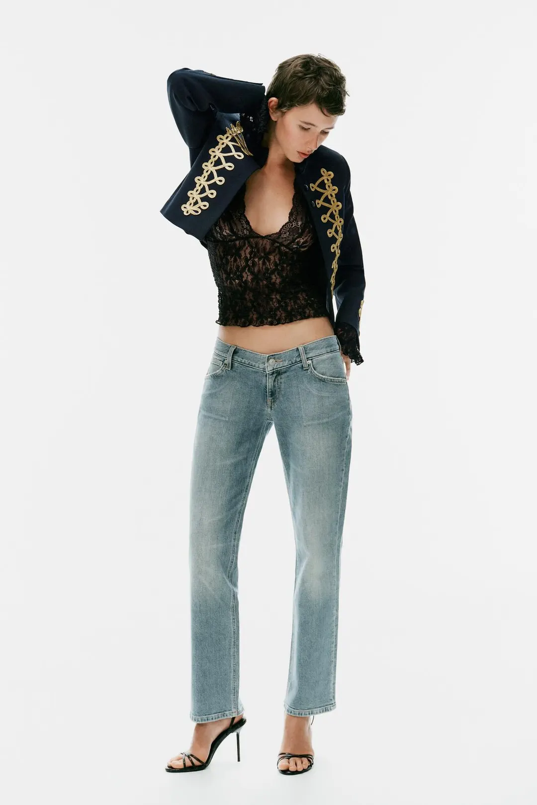Укороченная куртка с застежками-клевантами, Zara