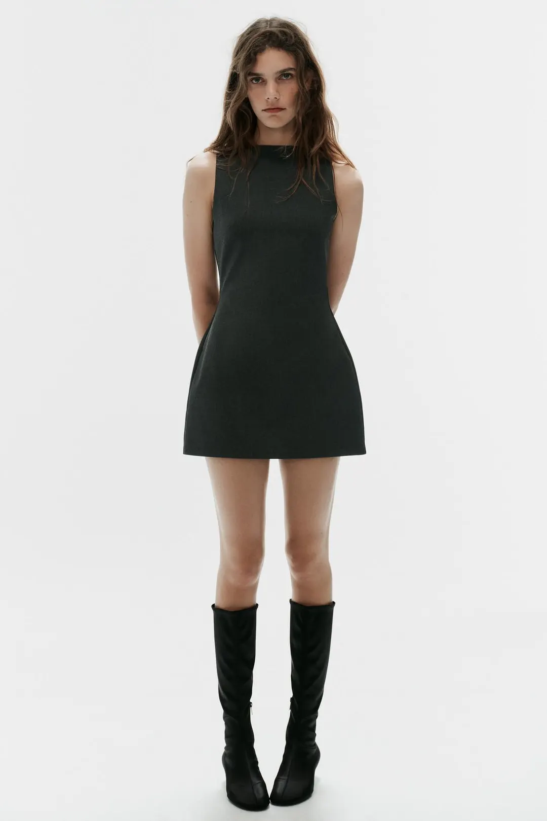 Платье мини с вырезом лодочкой, Zara