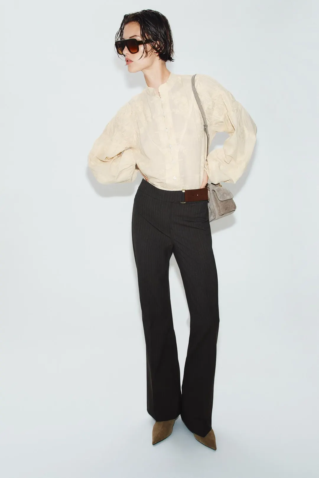 Брюки клеш с пряжкой, Zara