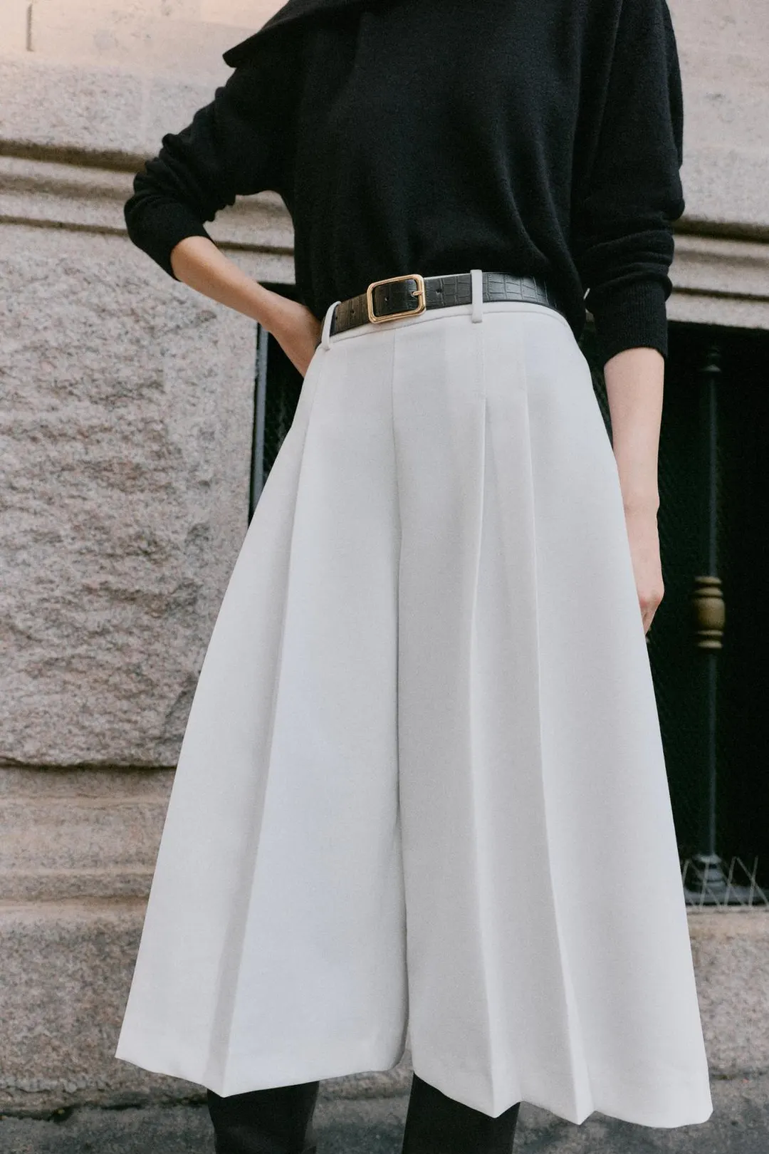 Удлиненные бермуды с ремнем, Zara